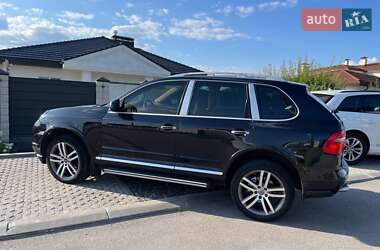 Внедорожник / Кроссовер Porsche Cayenne 2005 в 