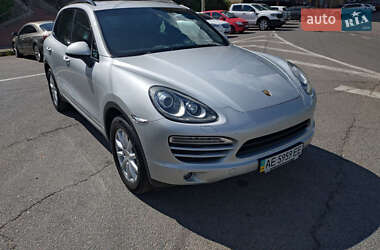 Внедорожник / Кроссовер Porsche Cayenne 2010 в 