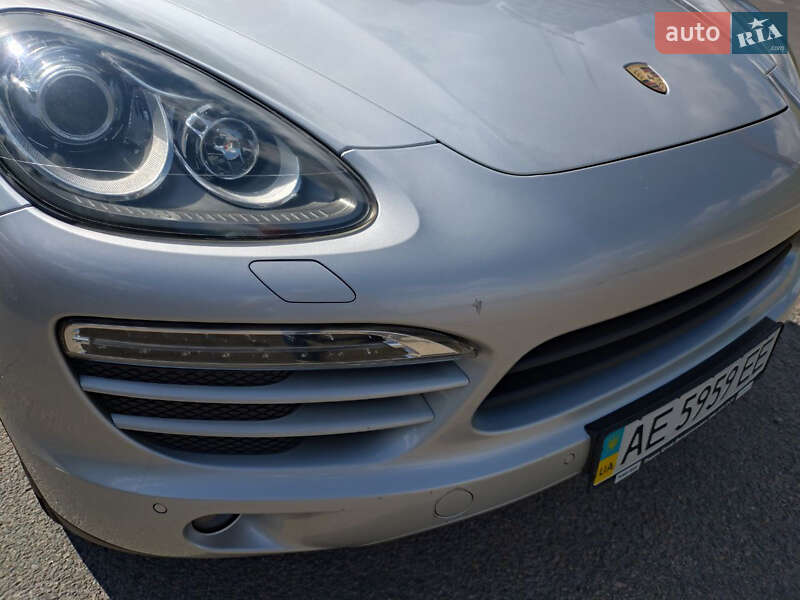 Внедорожник / Кроссовер Porsche Cayenne 2010 в Днепре