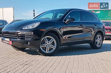 Внедорожник / Кроссовер Porsche Cayenne 2014 в 