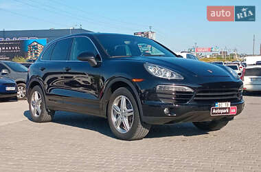 Внедорожник / Кроссовер Porsche Cayenne 2014 в 