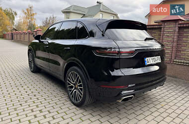 Внедорожник / Кроссовер Porsche Cayenne 2019 в 