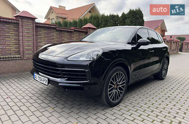 Внедорожник / Кроссовер Porsche Cayenne 2019 в 