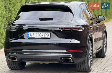 Внедорожник / Кроссовер Porsche Cayenne 2019 в 
