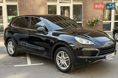 Позашляховик / Кросовер Porsche Cayenne 2011 в Києві