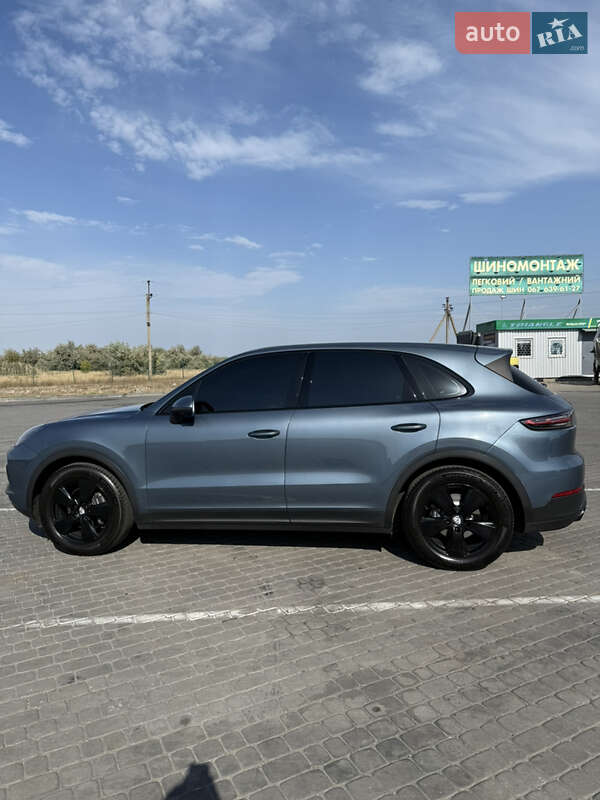 Внедорожник / Кроссовер Porsche Cayenne 2018 в Днепре