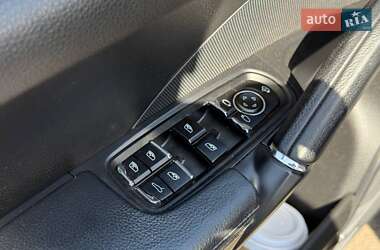 Внедорожник / Кроссовер Porsche Cayenne 2014 в 
