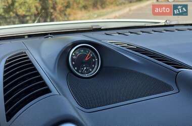 Внедорожник / Кроссовер Porsche Cayenne 2014 в 