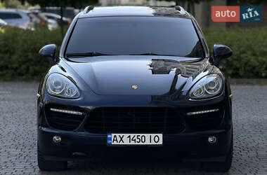 Внедорожник / Кроссовер Porsche Cayenne 2010 в 