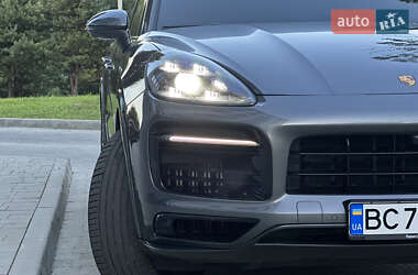 Внедорожник / Кроссовер Porsche Cayenne 2019 в 