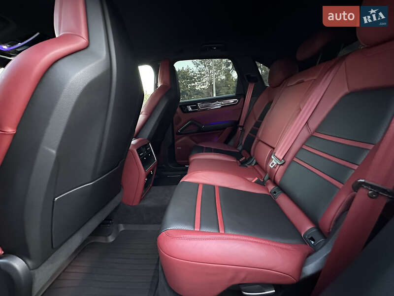 Внедорожник / Кроссовер Porsche Cayenne 2019 в Львове фото 30 Внедорожник / Кроссовер Porsche Cayenne 2019 в Львове