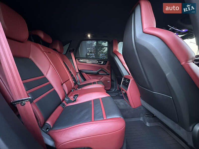 Внедорожник / Кроссовер Porsche Cayenne 2019 в Львове фото 41 Внедорожник / Кроссовер Porsche Cayenne 2019 в Львове