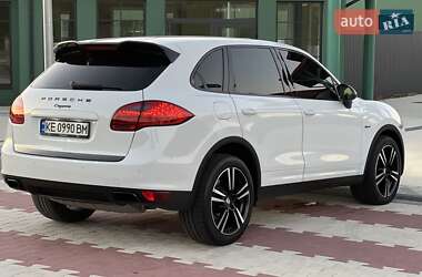 Внедорожник / Кроссовер Porsche Cayenne 2012 в 