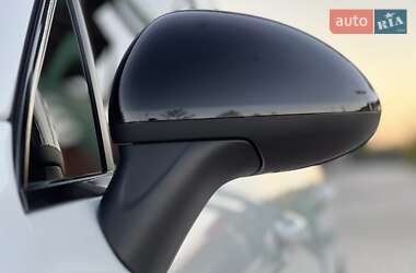 Внедорожник / Кроссовер Porsche Cayenne 2012 в 