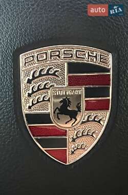 Внедорожник / Кроссовер Porsche Cayenne 2012 в 