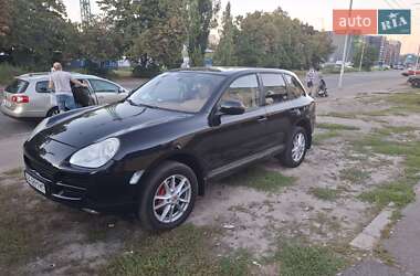 Внедорожник / Кроссовер Porsche Cayenne 2006 в 
