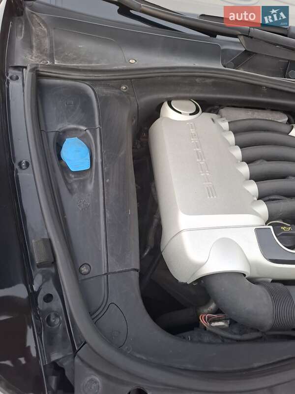 Позашляховик / Кросовер Porsche Cayenne 2006 в Києві