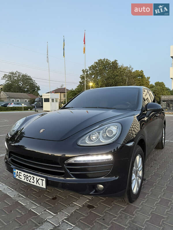 Позашляховик / Кросовер Porsche Cayenne 2012 в Одесі
