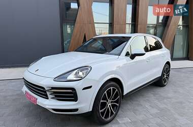 Внедорожник / Кроссовер Porsche Cayenne 2019 в Луцке