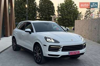 Позашляховик / Кросовер Porsche Cayenne 2019 в 