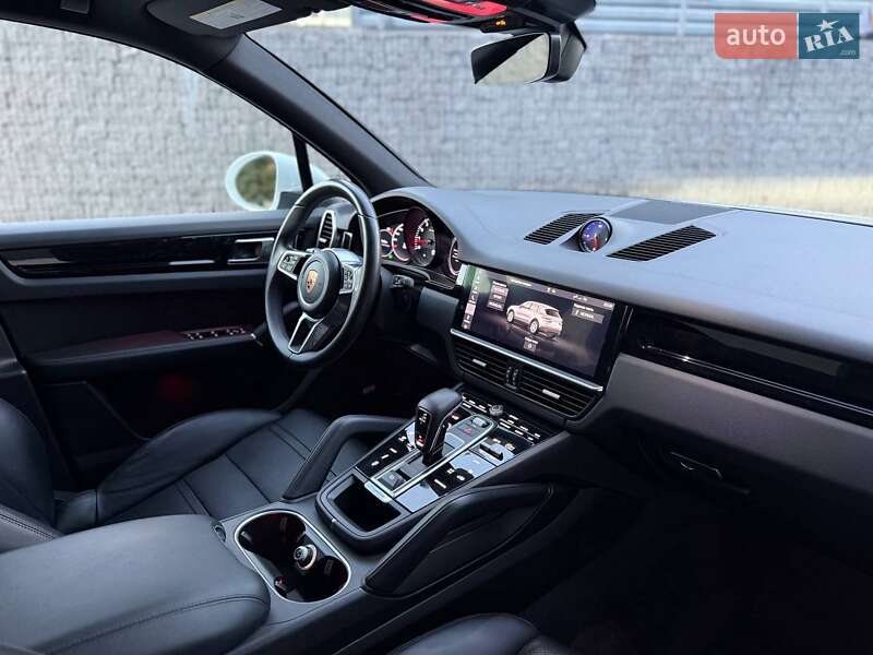 Внедорожник / Кроссовер Porsche Cayenne 2019 в Луцке фото 6 Внедорожник / Кроссовер Porsche Cayenne 2019 в Луцке