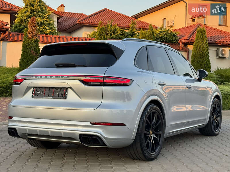 Внедорожник / Кроссовер Porsche Cayenne 2018 в Одессе фото 15 Внедорожник / Кроссовер Porsche Cayenne 2018 в Одессе