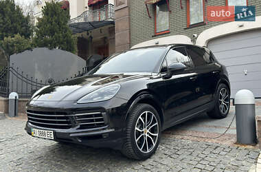 Позашляховик / Кросовер Porsche Cayenne 2019 в Києві