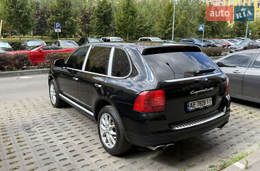 Внедорожник / Кроссовер Porsche Cayenne 2006 в 