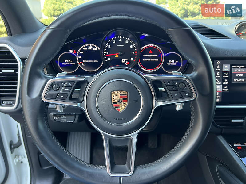 Внедорожник / Кроссовер Porsche Cayenne 2019 в Днепре