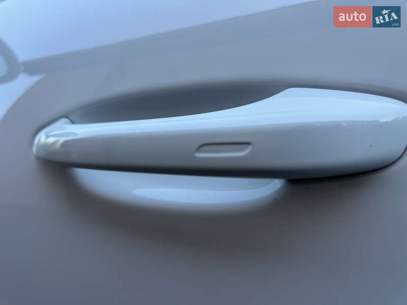 Внедорожник / Кроссовер Porsche Cayenne 2019 в Днепре