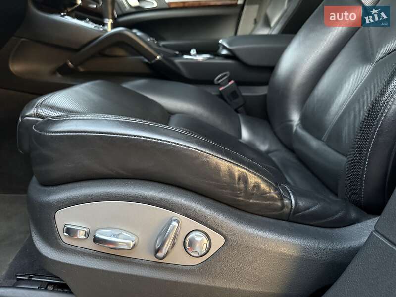 Внедорожник / Кроссовер Porsche Cayenne 2010 в Львове фото 23 Внедорожник / Кроссовер Porsche Cayenne 2010 в Львове