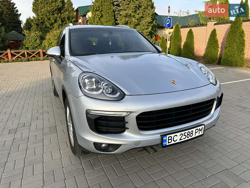 Porsche Cayenne 2015