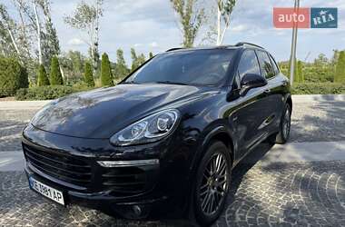 Позашляховик / Кросовер Porsche Cayenne 2017 в Дніпрі