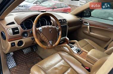 Внедорожник / Кроссовер Porsche Cayenne 2006 в 