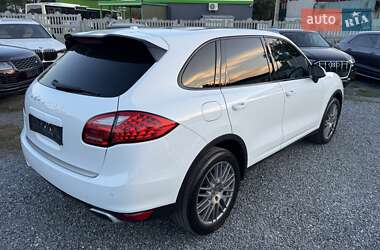 Позашляховик / Кросовер Porsche Cayenne 2014 в 