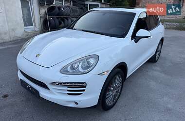 Позашляховик / Кросовер Porsche Cayenne 2014 в 