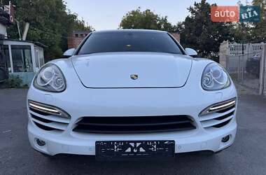 Позашляховик / Кросовер Porsche Cayenne 2014 в 