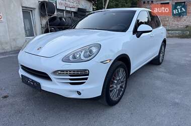 Позашляховик / Кросовер Porsche Cayenne 2014 в 