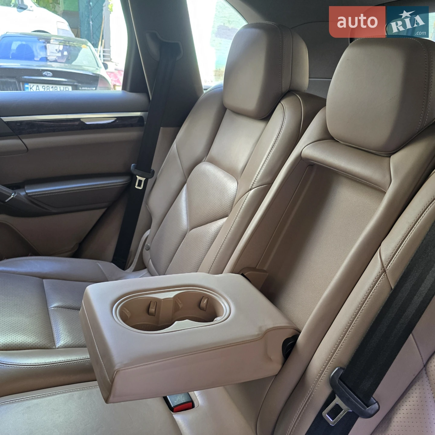 2012 Porsche Cayenne - мініатюра 8