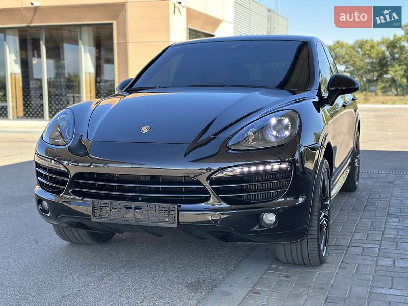 Porsche Cayenne 2014