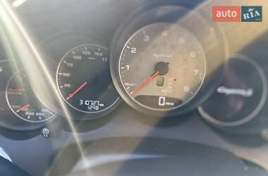 Внедорожник / Кроссовер Porsche Cayenne 2011 в 