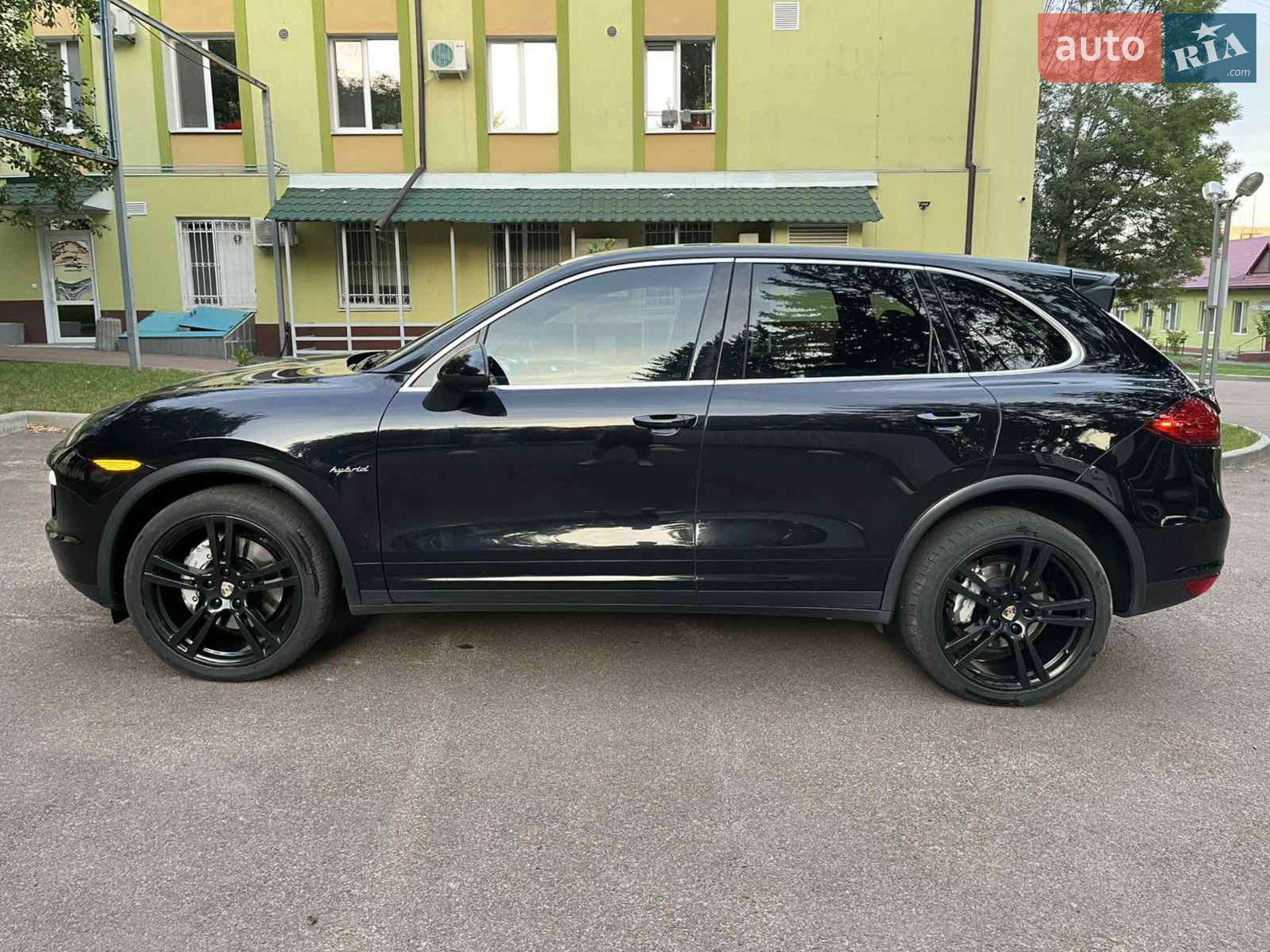 2011 Porsche Cayenne - мініатюра 10