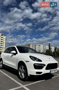 Внедорожник / Кроссовер Porsche Cayenne 2011 в 
