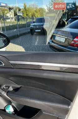 Внедорожник / Кроссовер Porsche Cayenne 2011 в 
