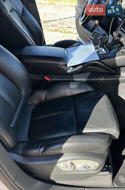 Внедорожник / Кроссовер Porsche Cayenne 2011 в 
