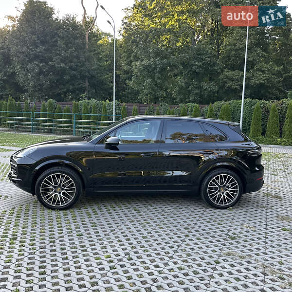 Внедорожник / Кроссовер Porsche Cayenne 2019 в Харькове