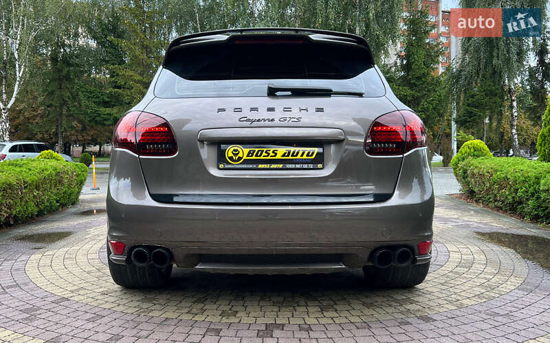 Внедорожник / Кроссовер Porsche Cayenne 2012 в Львове