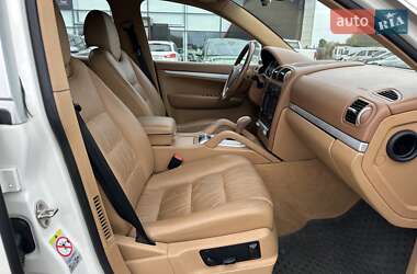 Позашляховик / Кросовер Porsche Cayenne 2008 в 