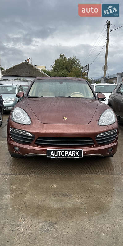 Внедорожник / Кроссовер Porsche Cayenne 2011 в Конотопе