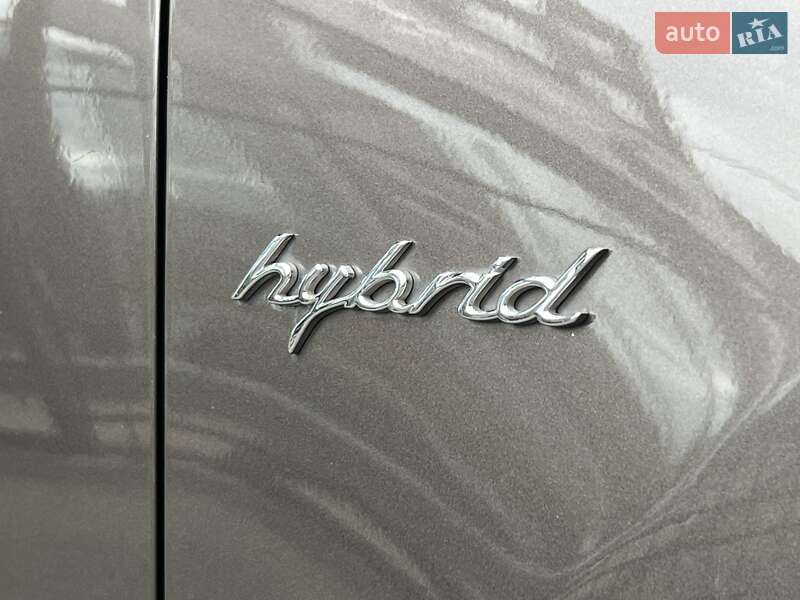 Внедорожник / Кроссовер Porsche Cayenne 2012 в Киеве